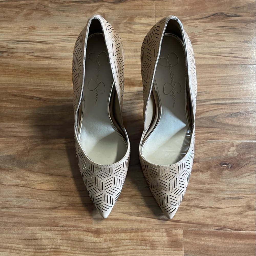 Jessica Simpson Texture Pumps (heels)